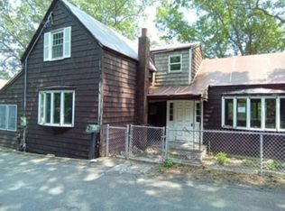 10 Oak Rd, Middleton, MA 01949