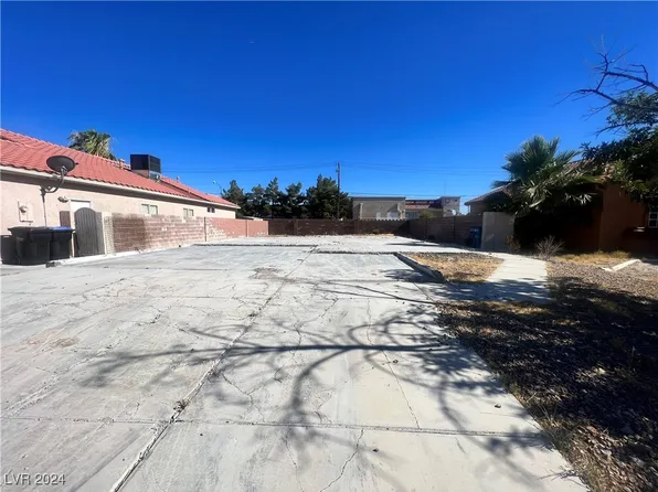 2209 Keller Ct, North Las Vegas, NV 89032