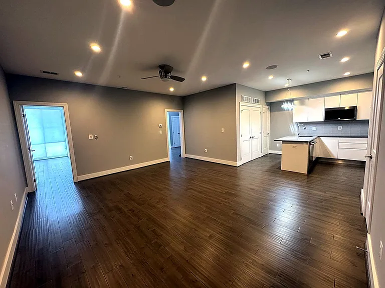 625 Park Rd NW #201 — Photo 8
