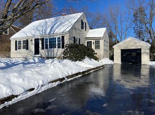 12 Douglass Way, Exeter, NH 03833