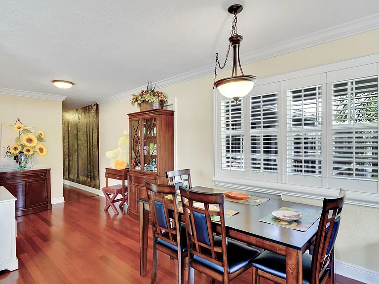 2701 Middle River Dr #11 — Photo 35