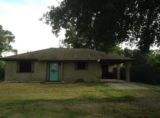 260 Roberts Ave, Bridge City, TX 77611