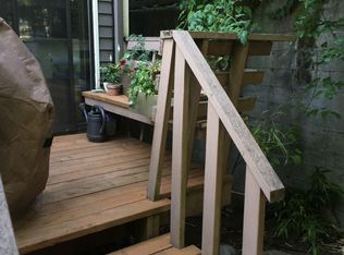 2322 E Ward St APT 1, Seattle, WA 98112