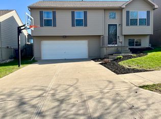 14609 Knudsen St, Bennington, NE 68007