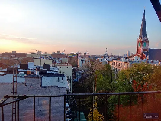 Rented by Brownstone Real Estate | media 26