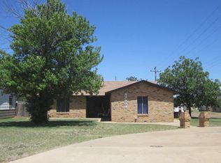 1300 Dallas St, Plainview, TX 79072