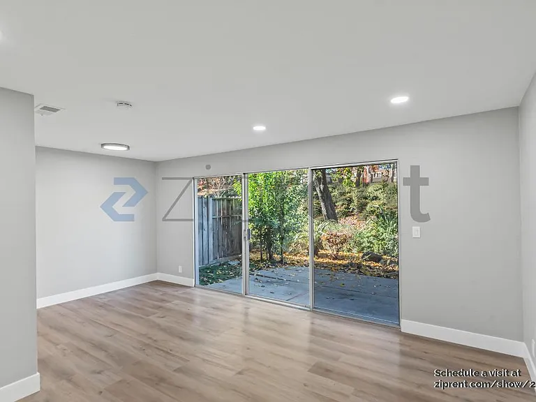1804 Holland Dr — Photo 8