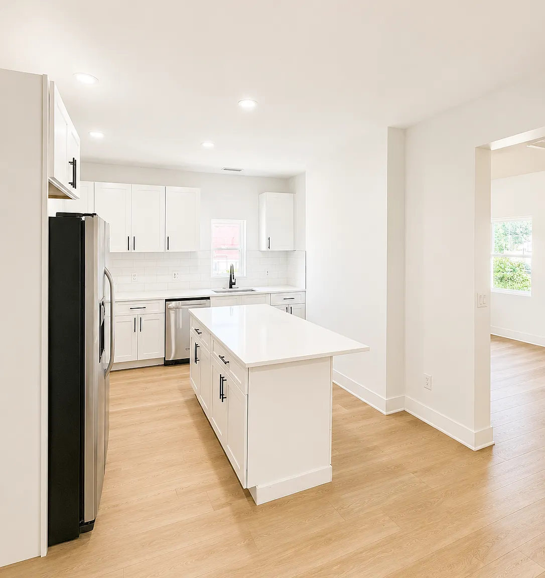 3 bed, 1500 sqft, $1,975 — Photo 3