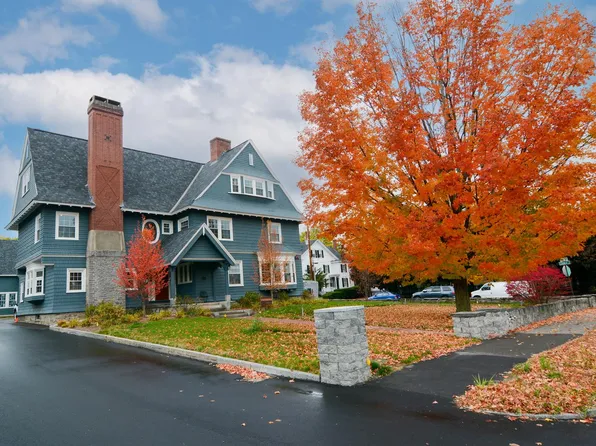 135 N State St, Concord, NH 03301