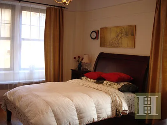 Rented by Halstead Real Estate | media 11