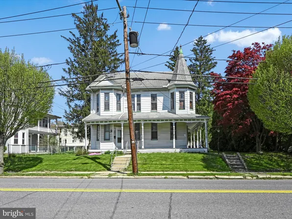 626 W Market St, Orwigsburg, PA 17961