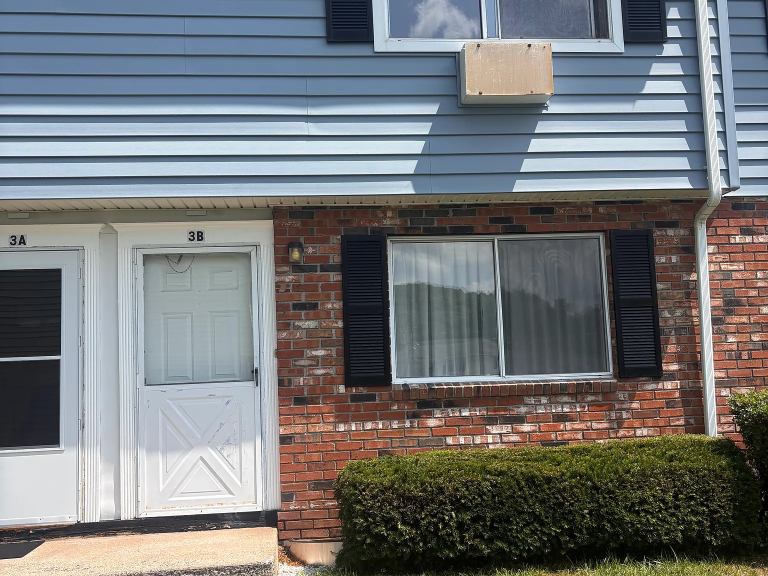 461 Spring St — Photo 1