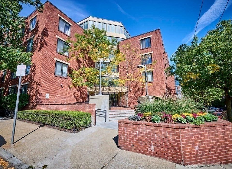 1st image of 85 Brainerd Rd APT 415
