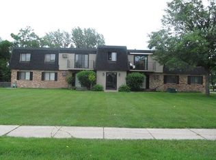 2402 N Flickertail Dr S APT 6, Fargo, ND 58103