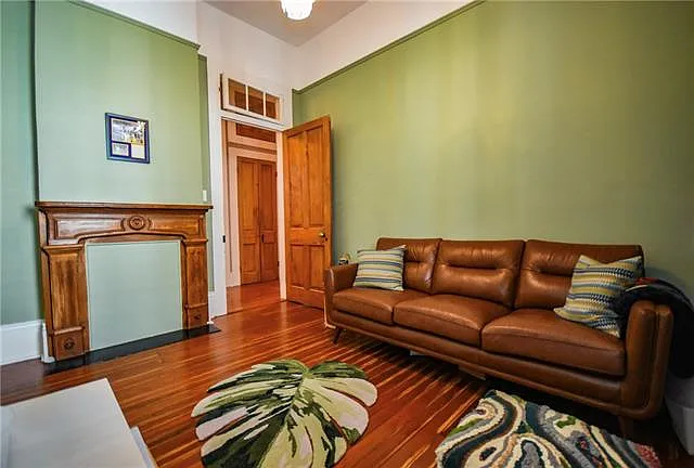 4427 Annunciation St — Photo 13