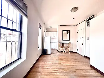 Rented by Metropolitan Property Group