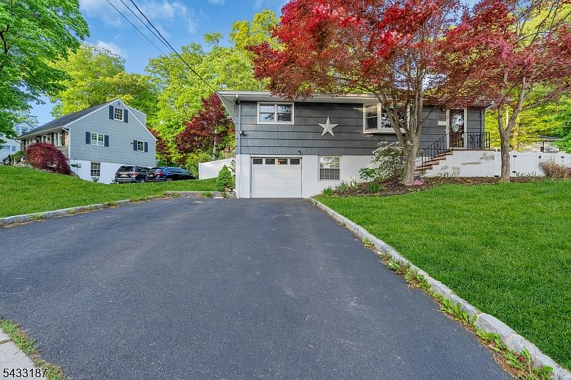 1st image of 46 Rafkind Rd