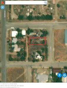 203 E D St, Poplar, MT, 59255