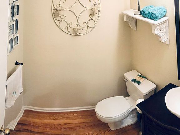 1/2 Bath - Main Level