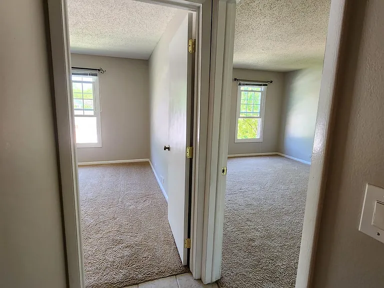 560 Shorely Dr #204 — Photo 18