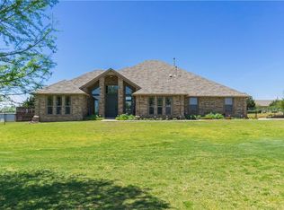 2002 Forest Rd, Norman, OK 73026