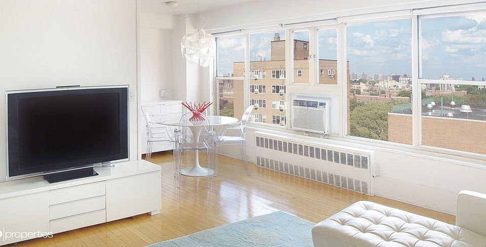 1st image of 130 Saint Edwards St APT 16D