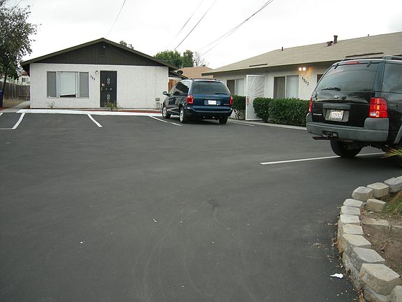 2nd image of 5251 Groveland Dr