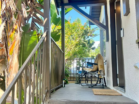 2nd image of 2252 N Alvarado St