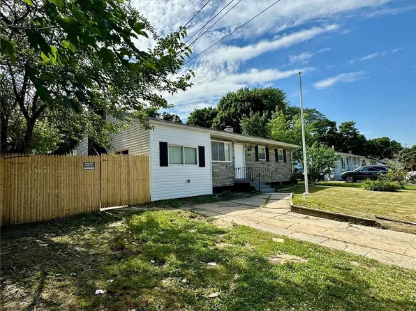 1718 Pine Acres Boulevard, Bay Shore, NY 11706