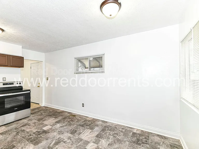 5361 E Burgess Ave — Photo 8