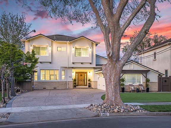 4th image of 1462 Padres Dr