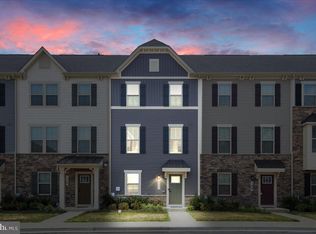 111 Hawlings River Rd, Laurel, MD 20708