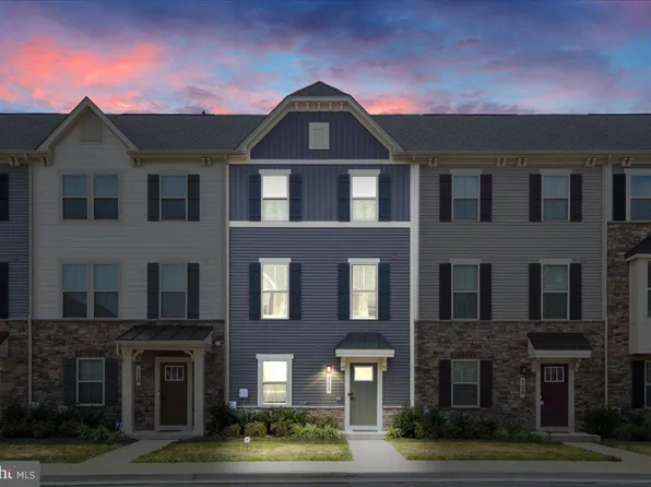 111 Hawlings River Rd, Laurel, MD 20708