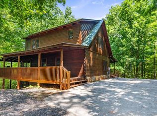 140 Bison Trl, Mineral Bluff, GA 30559