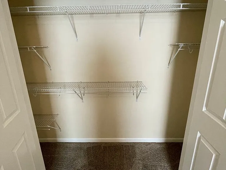Grasslands Apartments — Photo 39