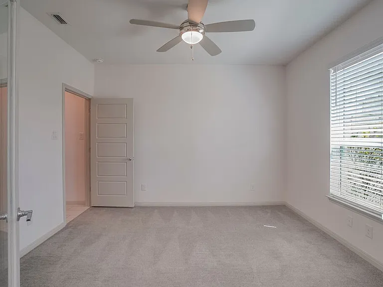 5616 Monrovia Ln — Photo 17