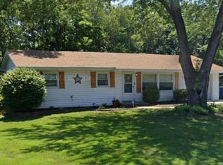 14 Doris Ave, O'Fallon, MO 63368