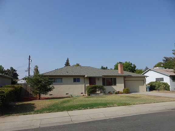 2nd image of 3030 E Meadow Avenue