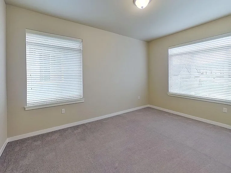 5006 4th Way SW #101 — Photo 15