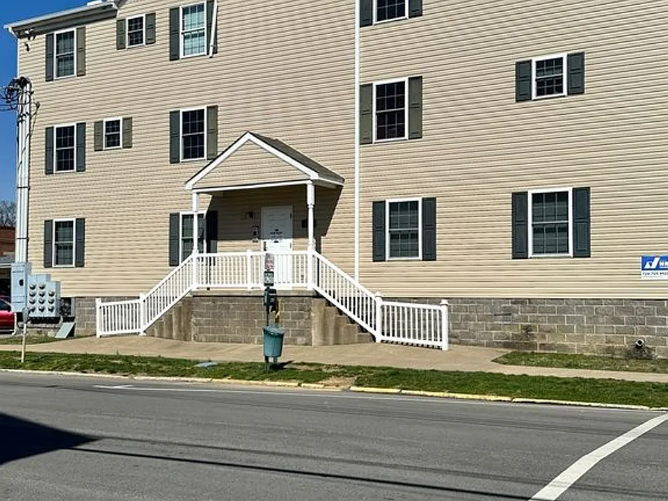 406 Temperance Way