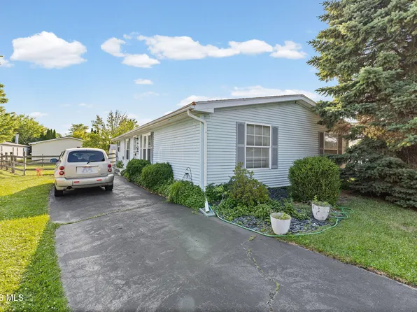 1212 Woolcut Ln, Toledo, OH 43615