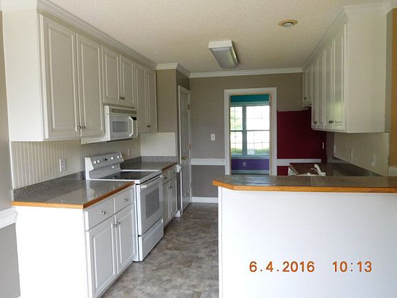 3rd image of 117 Torhunta Dr