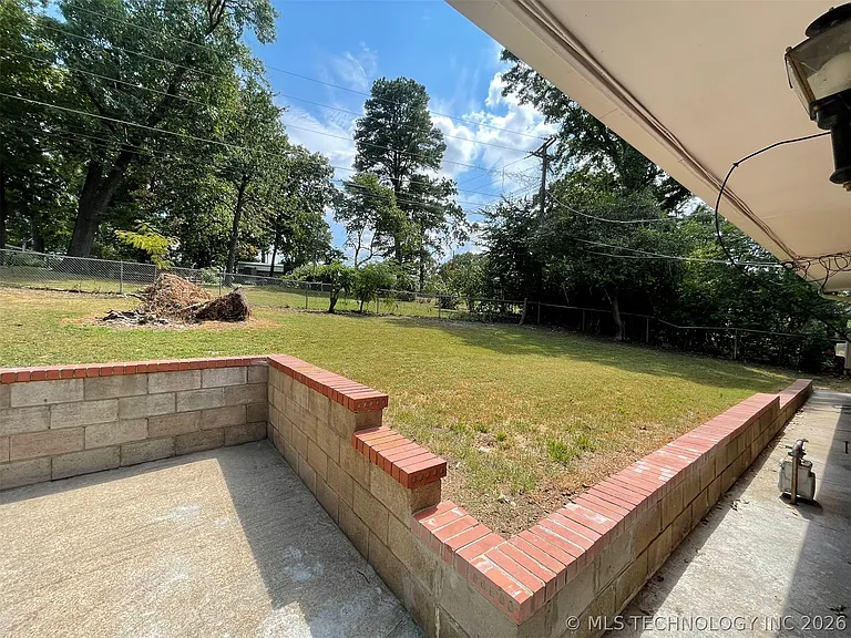 278 Hickory Dr — Photo 30