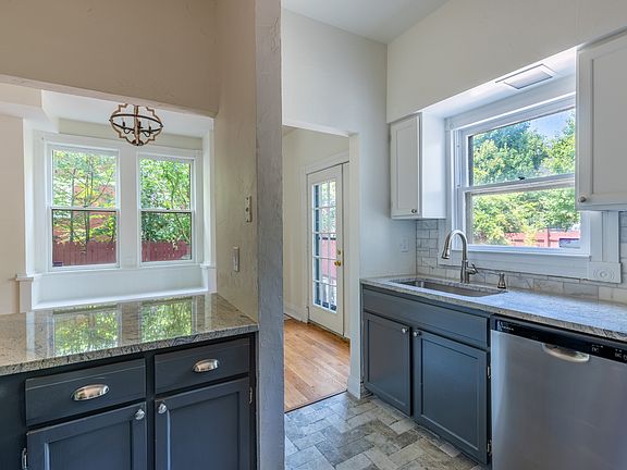 3rd image of 1474 W 29th St #1