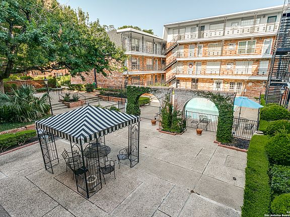 5th image of 8401 N NEW BRAUNFELS AVE #105
