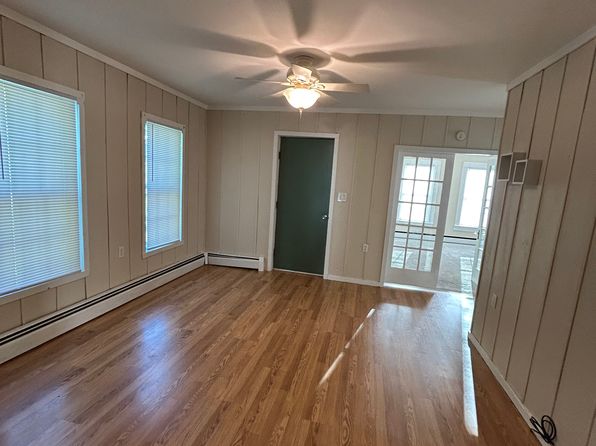 189 Bay St #1, Glens Falls, NY