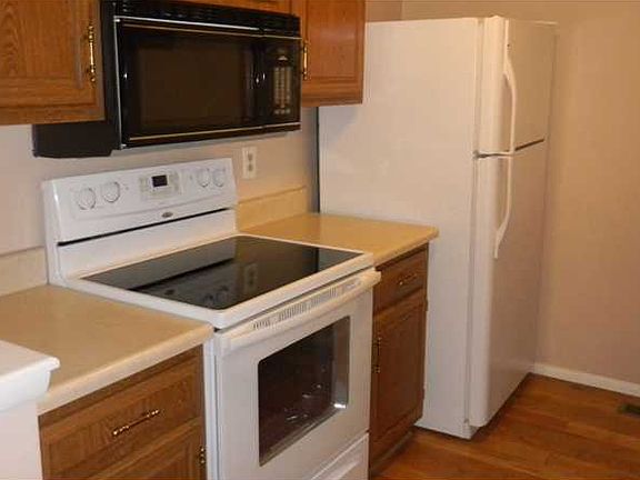 4th image of 11521 Sunset Cove Ln