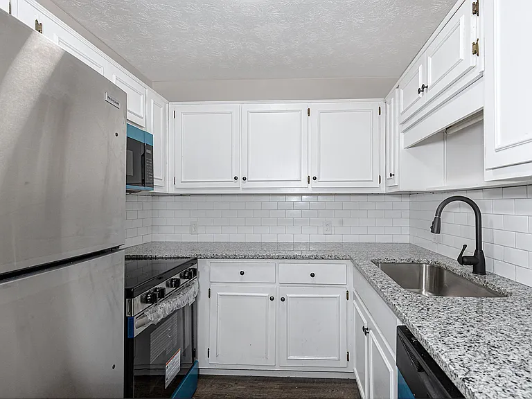 Caroline Ridge Apartments — Photo 4