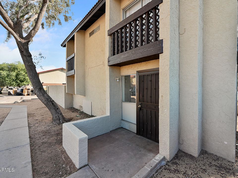 1st image of 2425 E Waltann Ln #1
