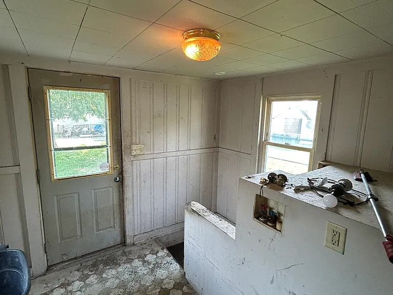 224 Lincoln Ave — Photo 11